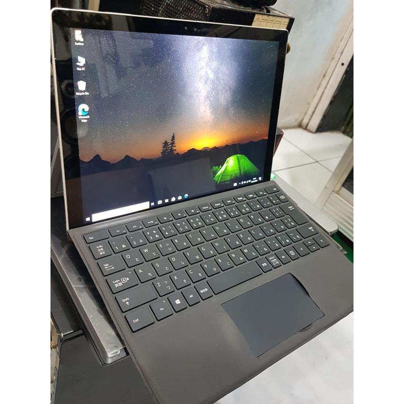 Microsoft surface pro 4 laptop second