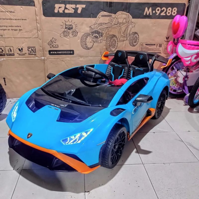 Mobil aki  (Lamborghini)Lisensi