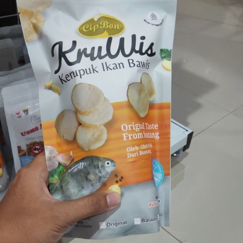 

Kruwis (Kerupuk Ikan Bawis)