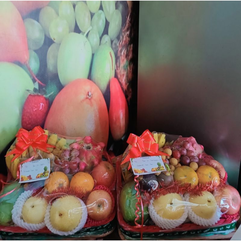 

PARCEL BUAH SEGAR FREE KARTU UCAPAN,PITA