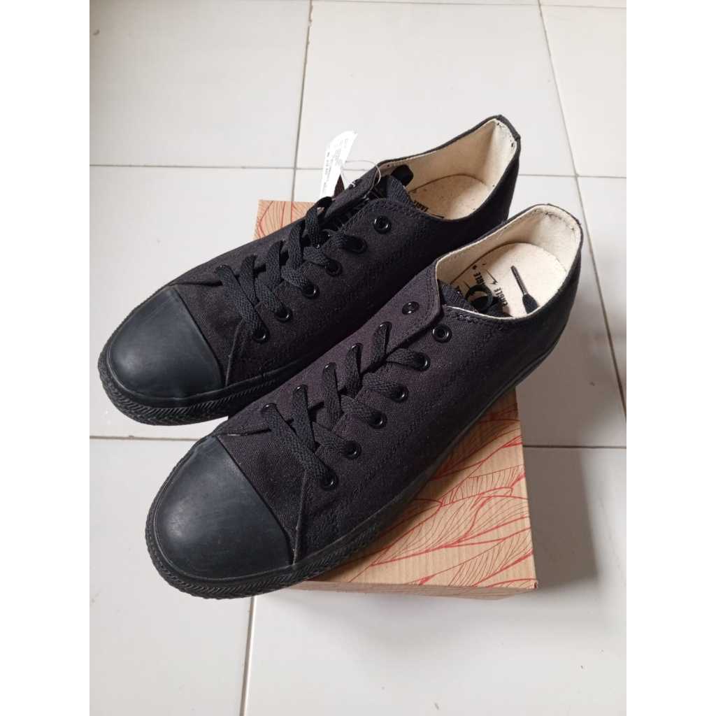 Sepatu Eagle Johnson Full Black - Casual Shoes , Size 43