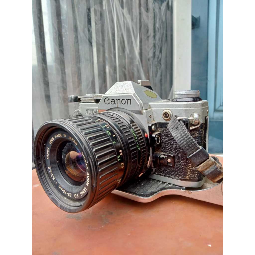 2nd Kamera Analog Canon AE-1 AE1 + Zoom Lens 35-70mm 1:3.5-4.5