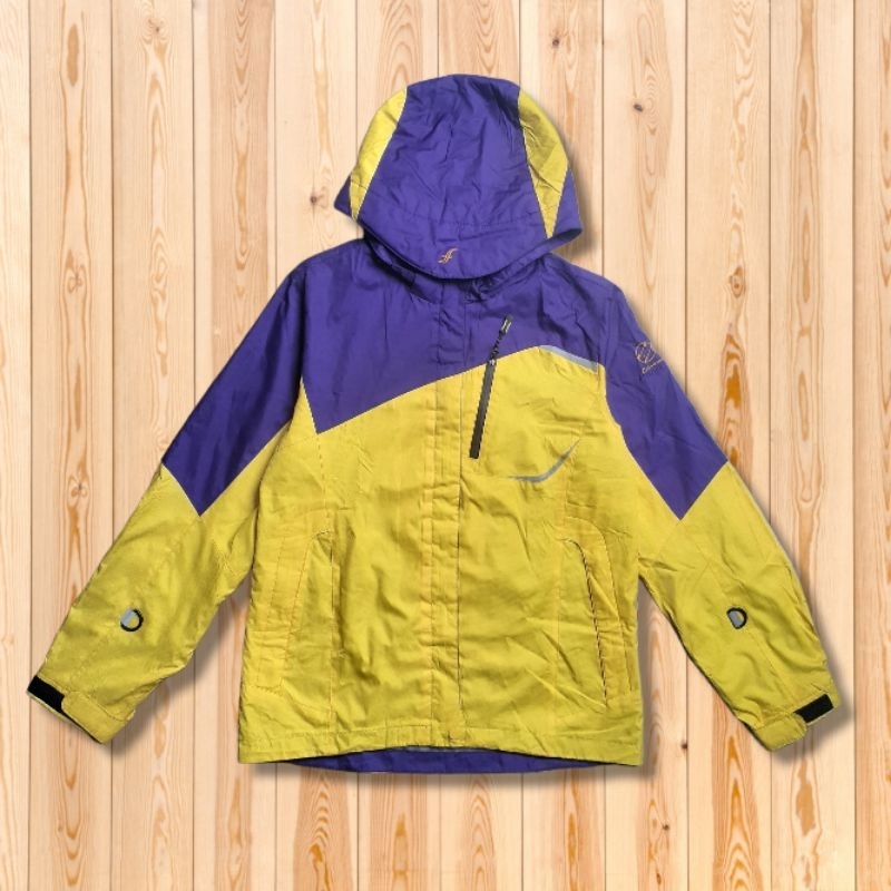 JAKET OUTDOOR FUZZO