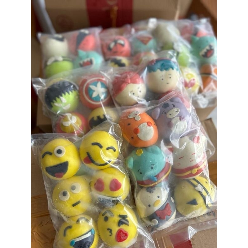 

BAKPAO KARAKTER ISI 6 PCS