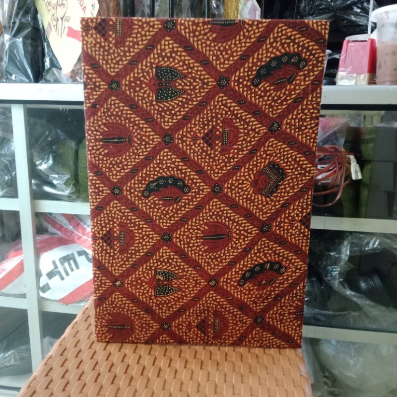 

Map batik polos upacara sekolah kantor ukuran F4(23cmx34cm)