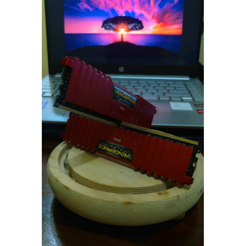 RAM DDR4 4X2 8gb  & Processor Ryzen 5 2600