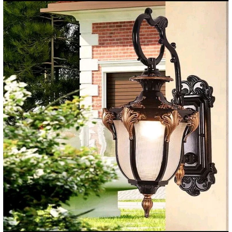 LAMPU DINDING OUTDOOR KLASIK