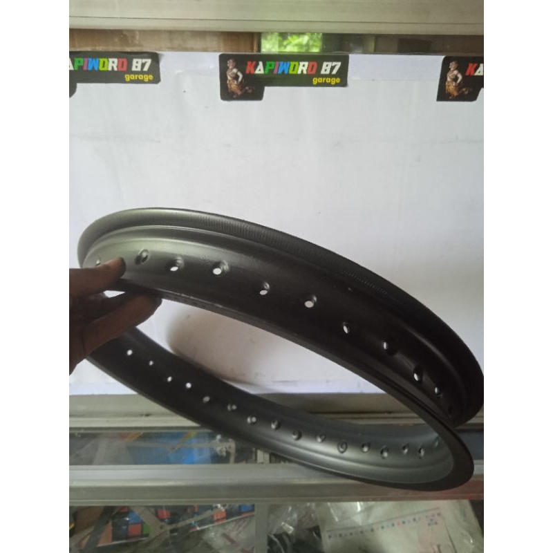 pelk v-rossi 17x215 hole 36 reborn cat