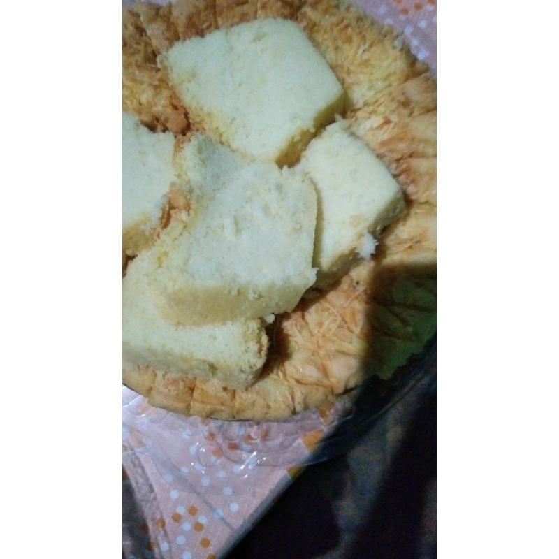 

Kue kering dan bolu juga kue ulang tahun