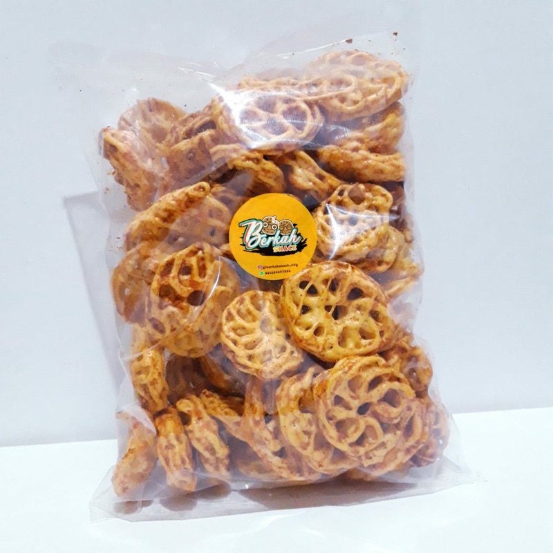 

Kerupuk Kriwil Merah