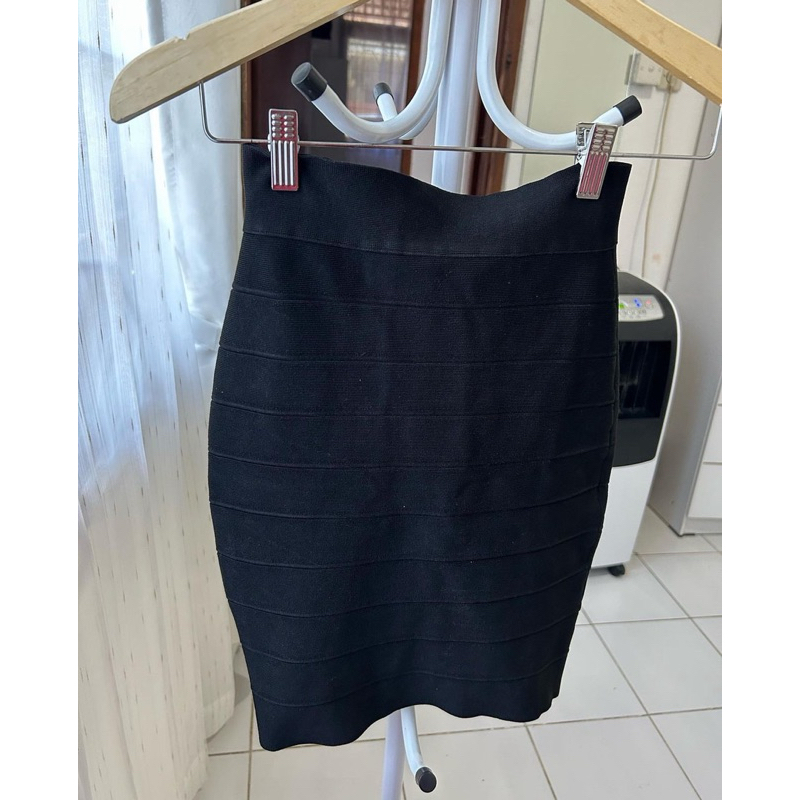 Preloved Rok HL (Herve Leger)