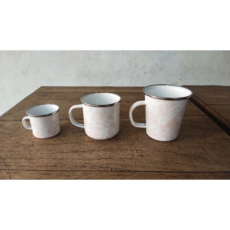 Mug Enamel Blirik/Polos Pink Muda (Harga per pcs)