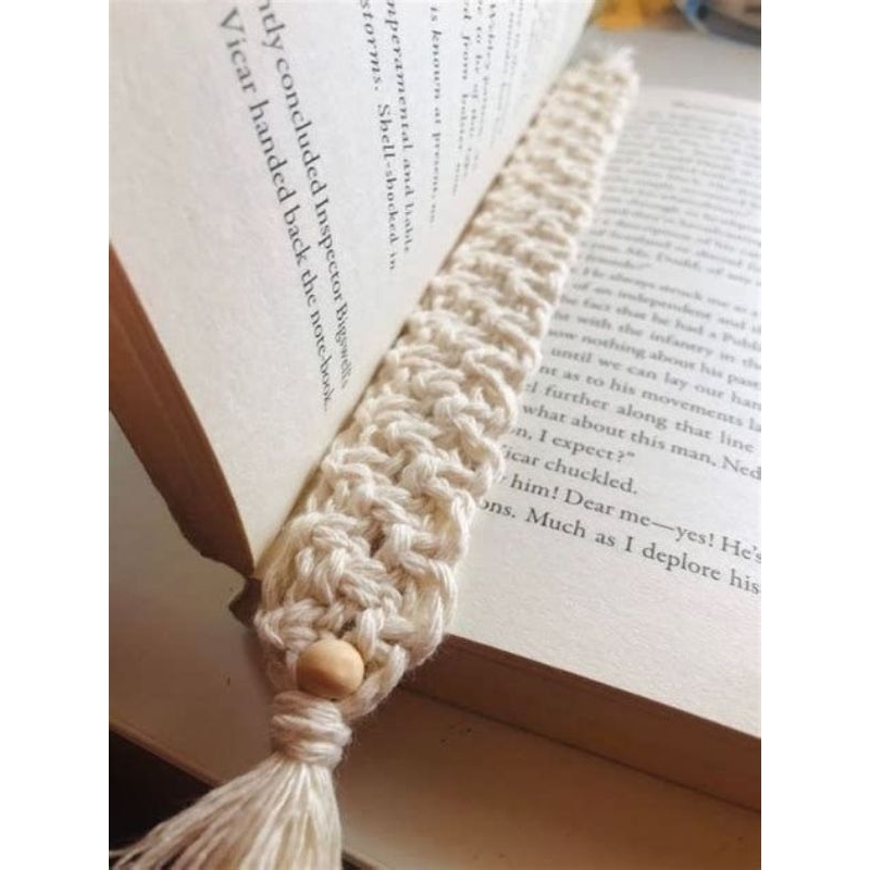 

Pembatas Buku Estetik | Pembatas Buku Macrame | Stationery Estetik ELAYNE