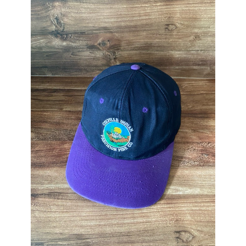 Topi Vintage Two Tone