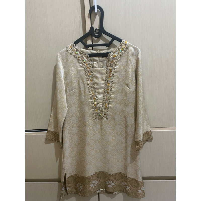 Preloved Couple Baju Atasan Batik Arjuna Weda