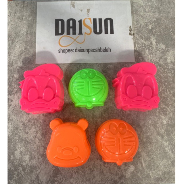 CETAKAN NASI CETAKAN PUDING KARAKTER KARTUN LUCU DS1680