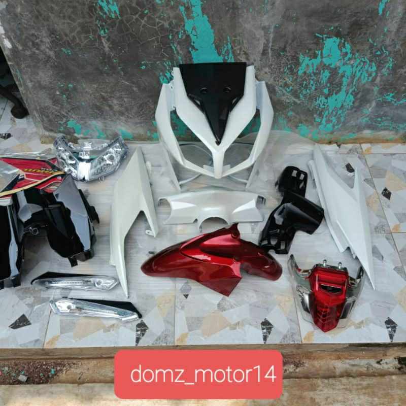 COVER BODY FULL HALUS +LAMPU DEPAN BELAKANG HONDA VARIO TECHNO CBS 110 KARBU PLUS STIKER