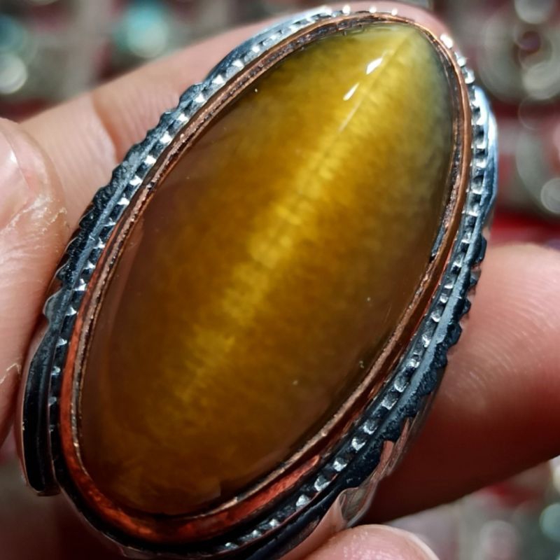 BATU CINCIN PANDAN NANAS