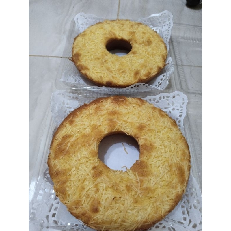 

Bolu Panggang Full keju ( Dapet 2 ukuran 18 )