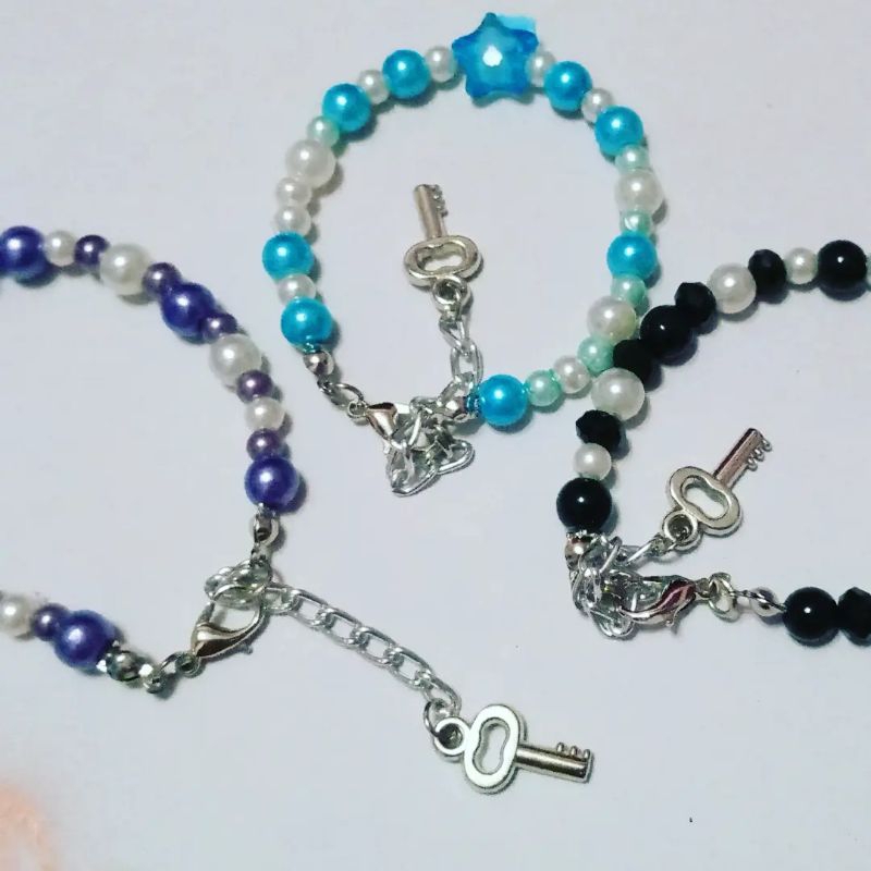 gelang manik2/aksesoris manik2