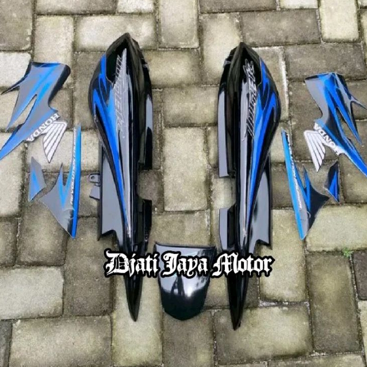 Cover Body HONDA Tiger Revo Set Striping Warna Biru