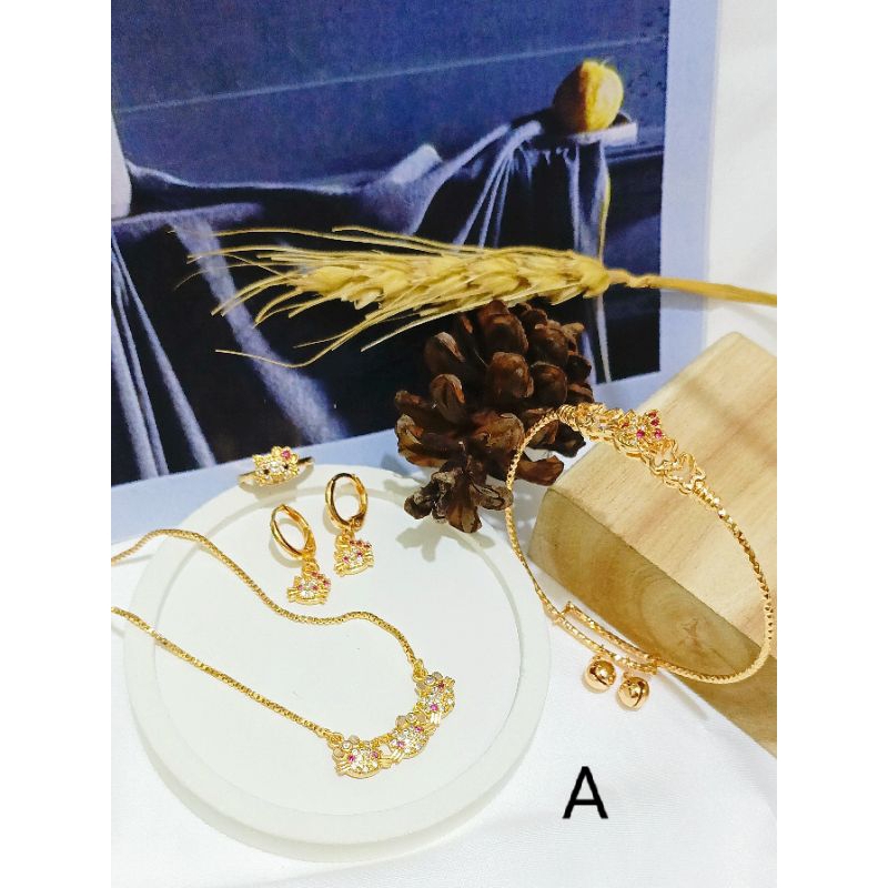 EI. Satu set perhiasan xuping berlapis emas untuk anak-anak ( 1 set = kalung, cincin, gelang tangan,
