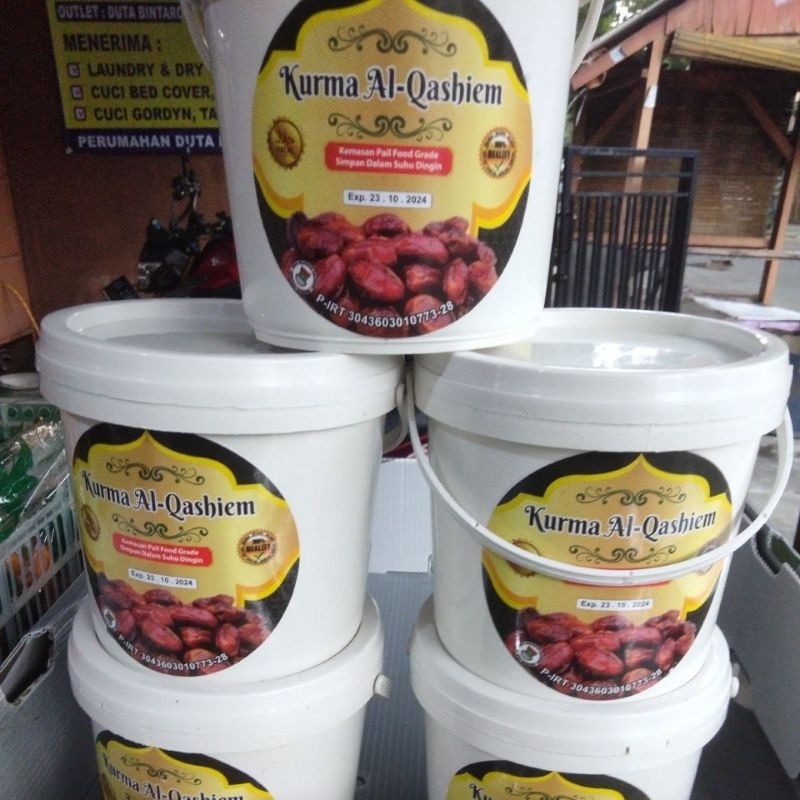 

KURMA AL QASEEM +/- 500G