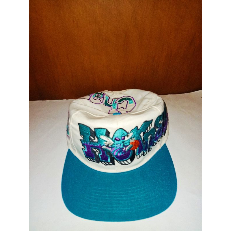 TOPI VINTAGE CHARLOTTE HORNET