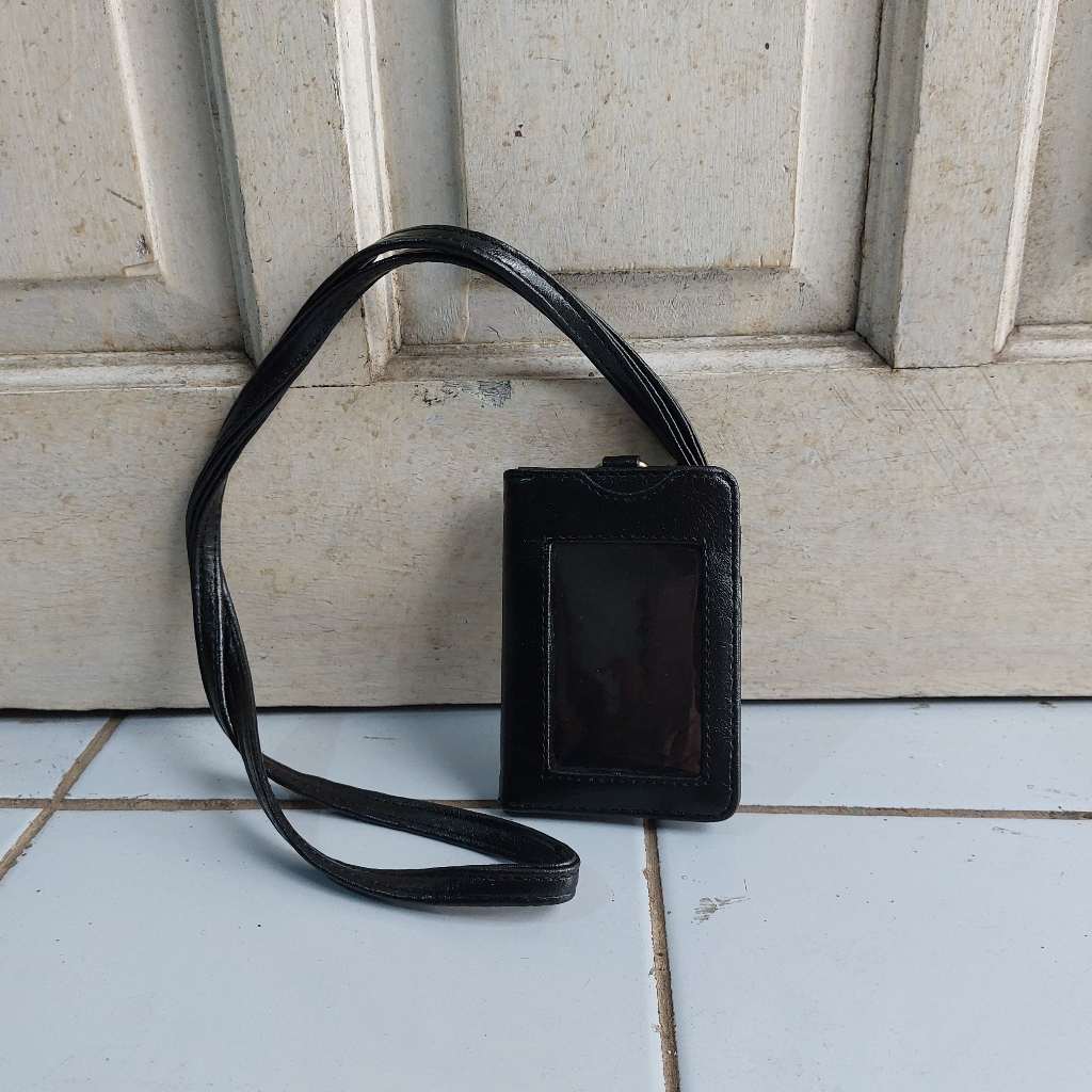 

Name Tag Kalung Mechandise AirNav