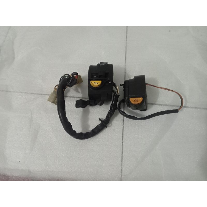 holder saklar kiri kanan Suzuki Satria Fu 150