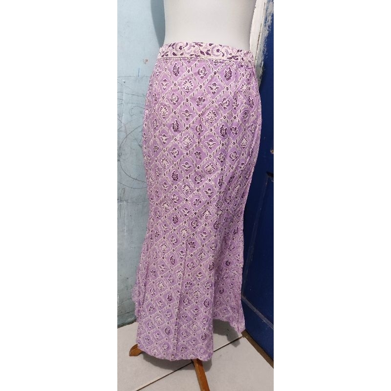 Rok jarik ungu lilac PL
