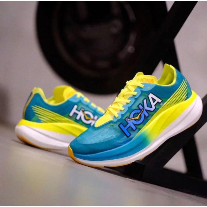 HOKA rocket X2