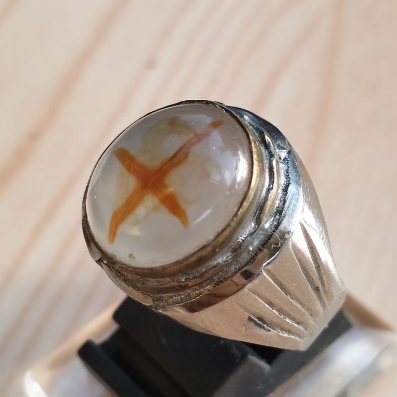 Batu cincin tapak jalak motif unik kode TJ03