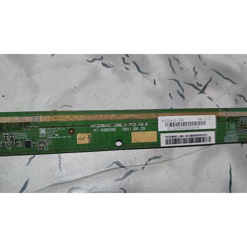 TIKON TCON TV LCD 32 IN TICON TV LED IKEDO 32 INCH