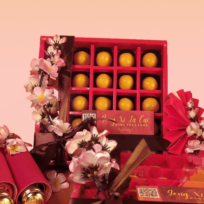 

HAMPERS BOX IMLEK NASTAR WIJSMAN LEMBUT PREMIUM - CHUN JIE HAMPERS