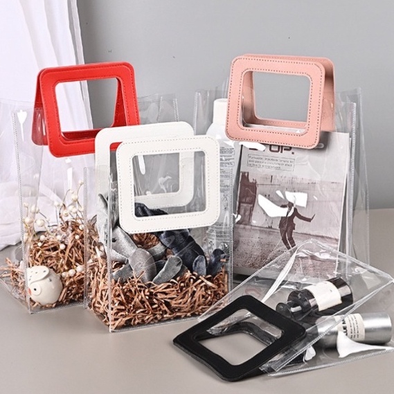 

Penawaran Terbaik Setiap Minggu EXTRA TEBAL TAS MIKA SOUVENIR HANDLE KULIT PVC TRANSPARAN BENING TAS GOODIE BAG TOTE BAG TAS KADO HADIAH MEWAH TAS PARCEL HANDLE LEATHER PREMIUM