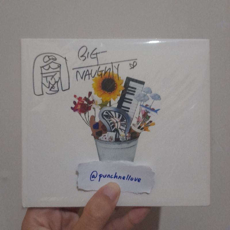 [Unsealed] Bucket List Big Naughty Signed Album