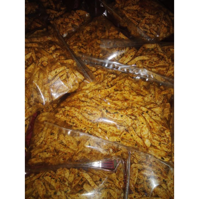 

Basreng Kering Pedas Jeruk 1kg