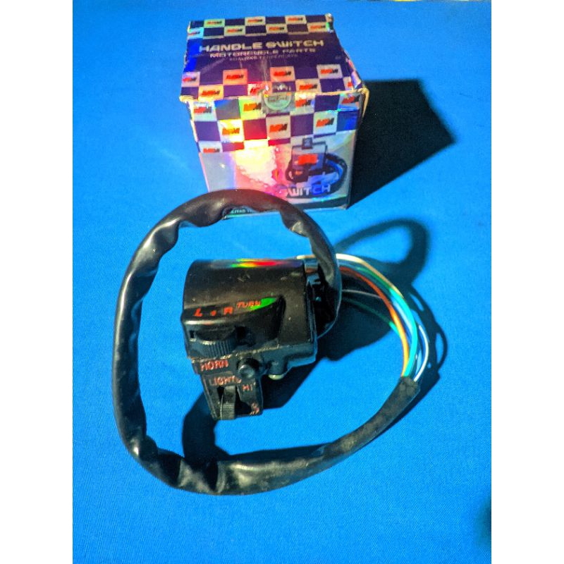 SAKLAR HOLDER KIRI HONDA GL100 GL125 NON ORI(LOKAL)