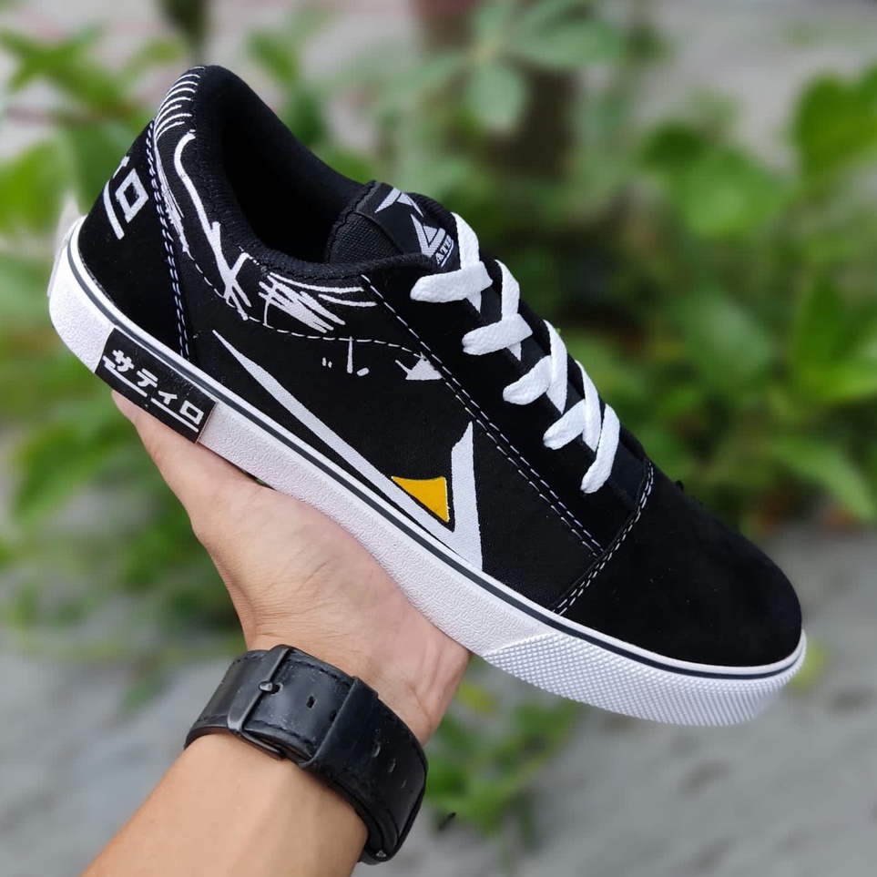 Diskon Khusus  Sepatu sneakers grade orijinal spatu sekolah kuliah model Zatiro Ori White Black kere