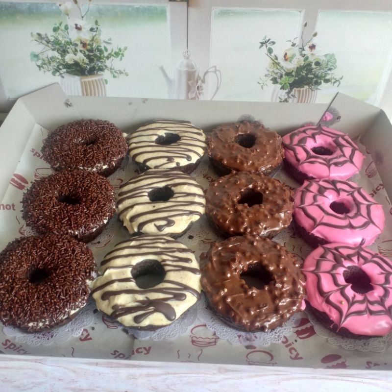 

BROWNAT alias brownies bentuk donat