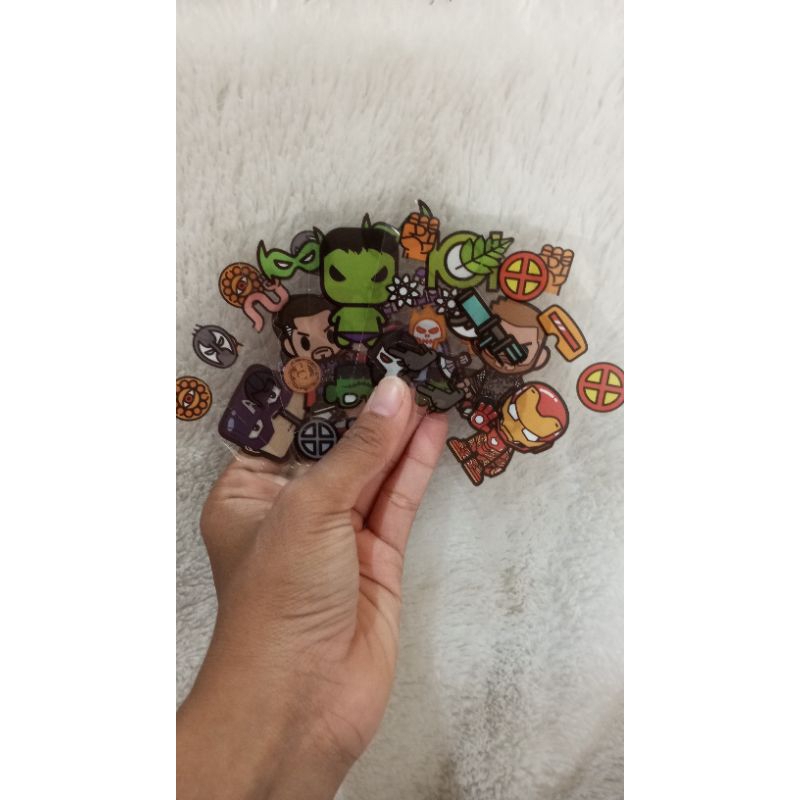 

Sticker Aesthetic Lucu for Boys and Girls • Sanrio Momo We Bare Bears Marvel Characters • per pcs / lembar by HYuka