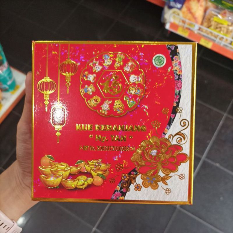 Kue Keranjang Eksklusif Ny. Tan