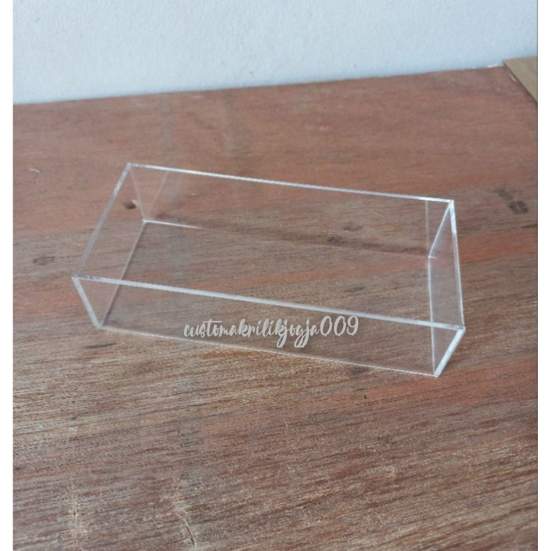 

AKRILIK TEMPAT SPIDOL/BOLLPINT/TEMPAT ATK/AKRILIK SERBAGUNA