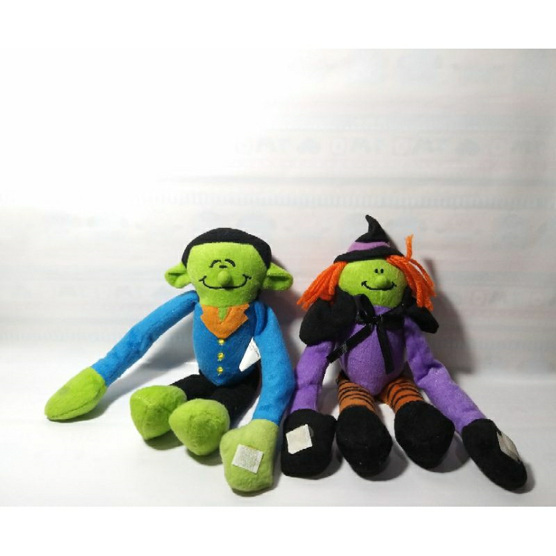 Boneka Tempel Count Dracula Vampire Vampir Drakula Nosferatu Witch Sorceress Penyihir Magic Horror H