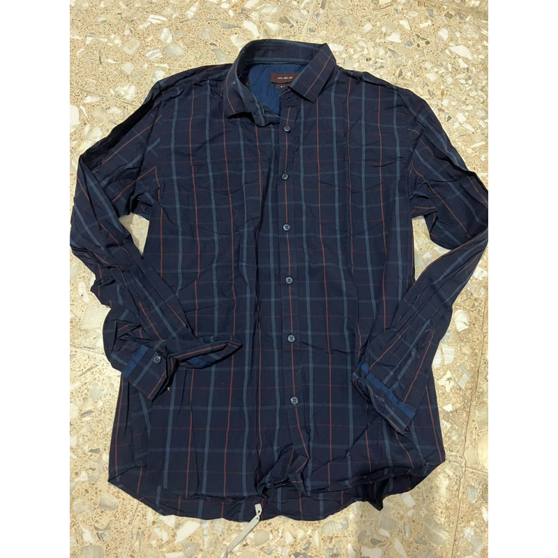 Hem lengan panjang kotak kotak MOC slim fit L