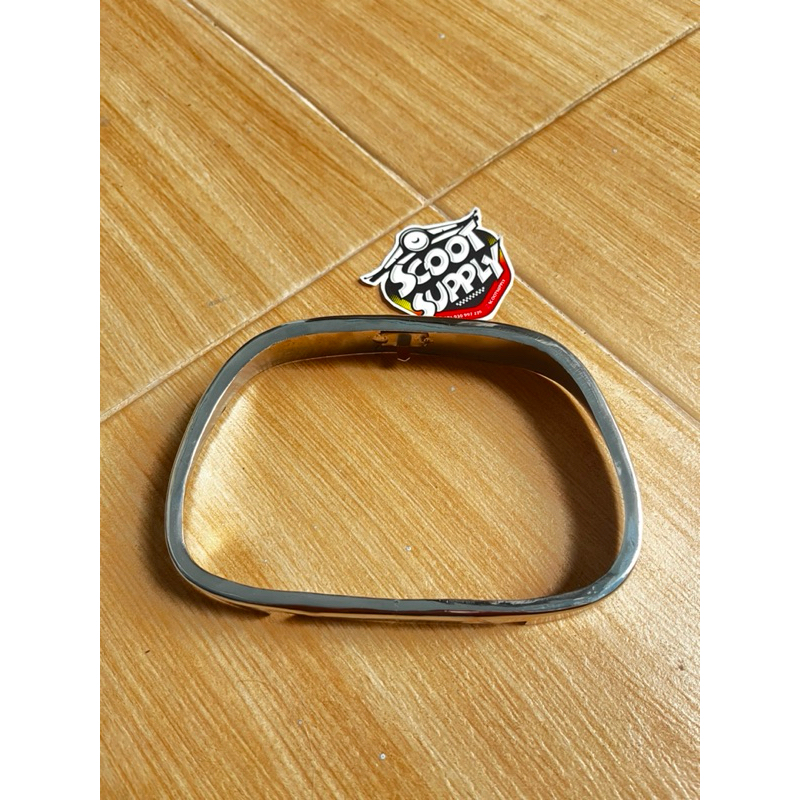 Ring Lampu Vespa Super Sprint