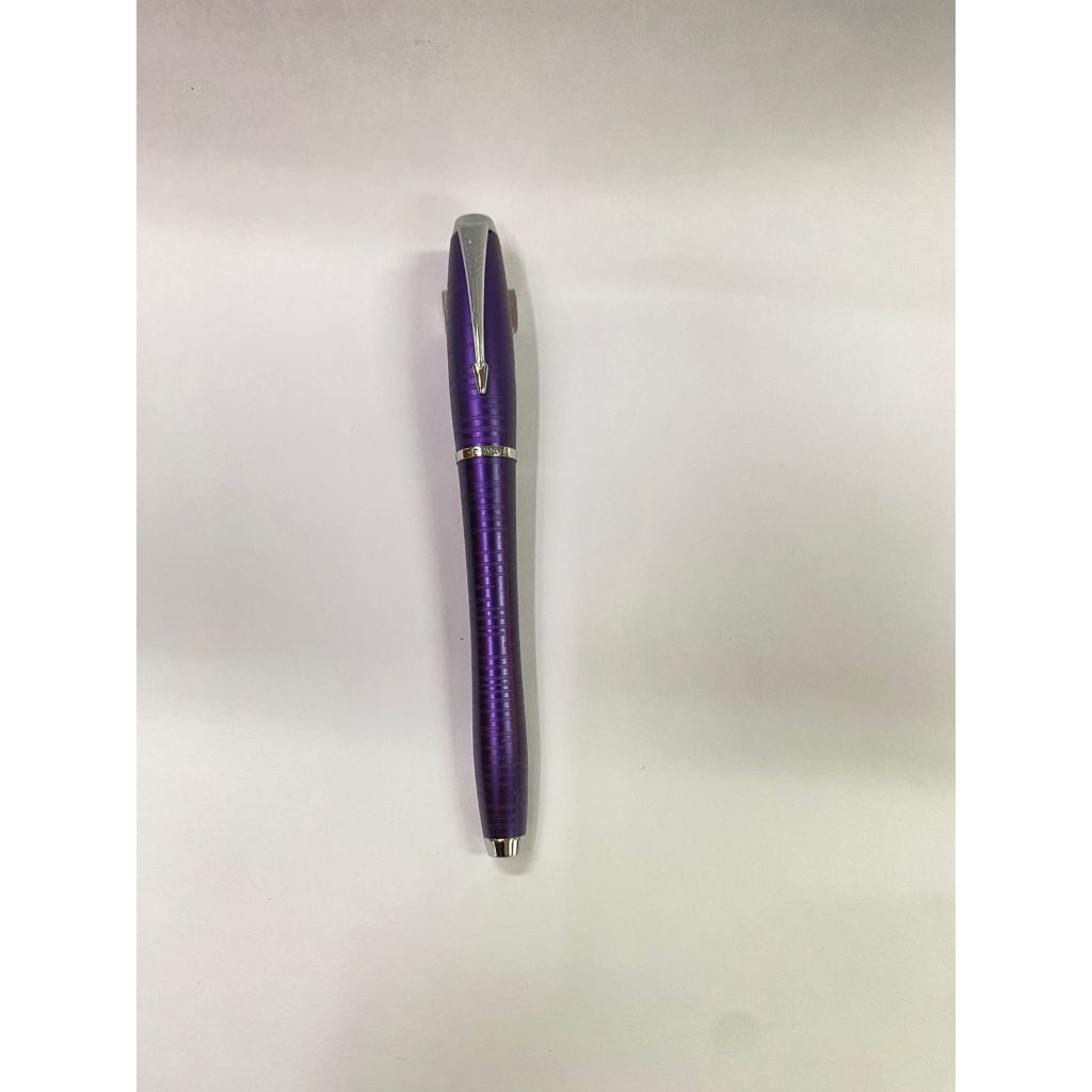 

Gramedia Jayapura - Parker urban prem violet roleball