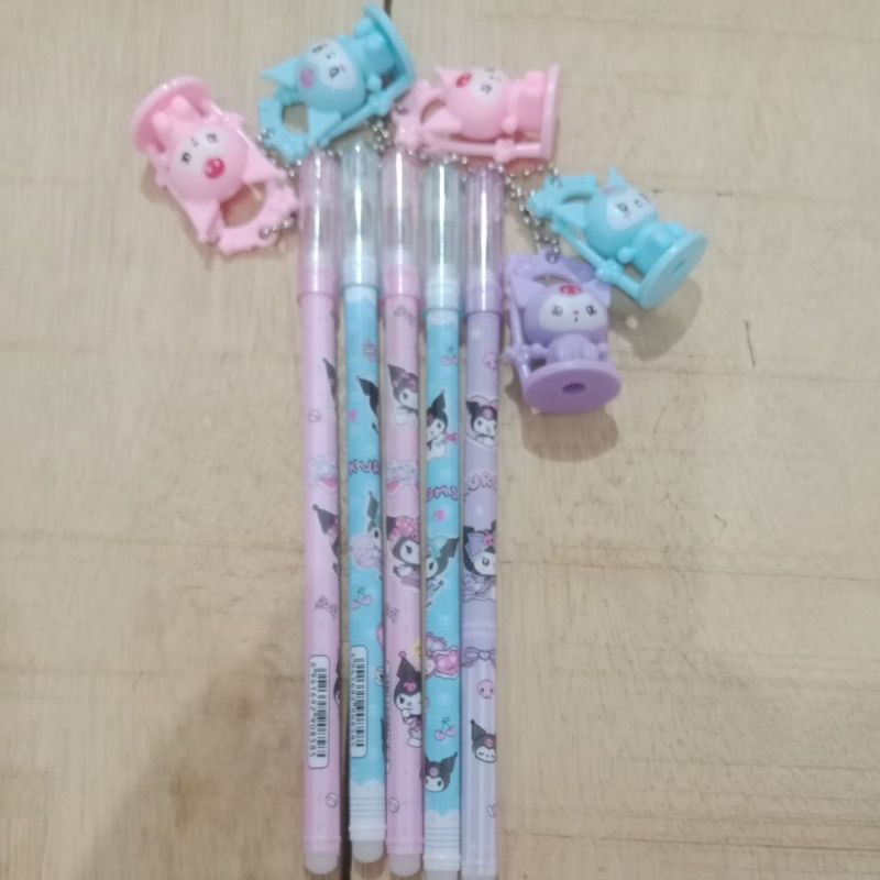 

pulpen gantungan karakter sanrio