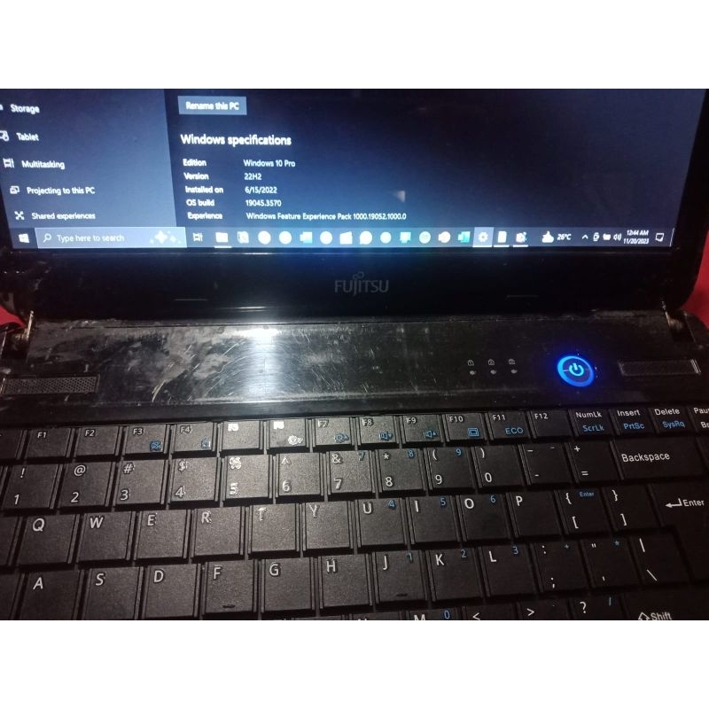 laptop fujitsu core i3